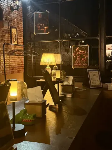 창가 램프 — 곁혼술바 구월점, je1114kr님 사진