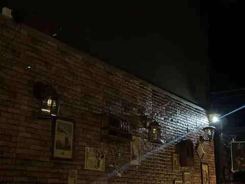 벽돌 벽 — 곁혼술바 구월점, plu****님 사진