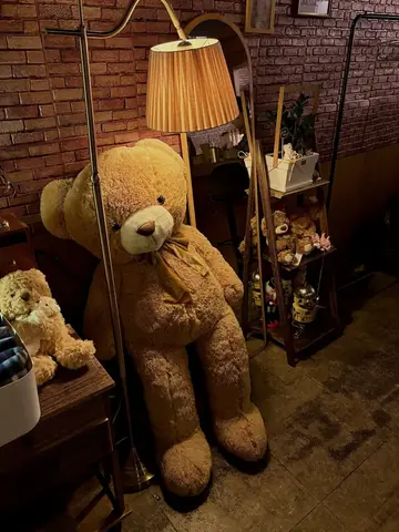 곰인형 코너 — 곁혼술바 구월점, 호날두84님 사진